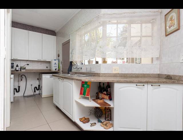 3 BEDROOM TOWNHOUSE SOLD IN MEYERSDAL